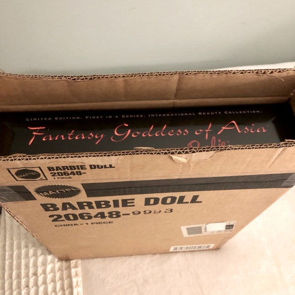 🔥1998 Vintage Bob Mackie Fantasy Goddess of Asia Barbie Limited Edition NRFB🔥 - Picture 16 of 16